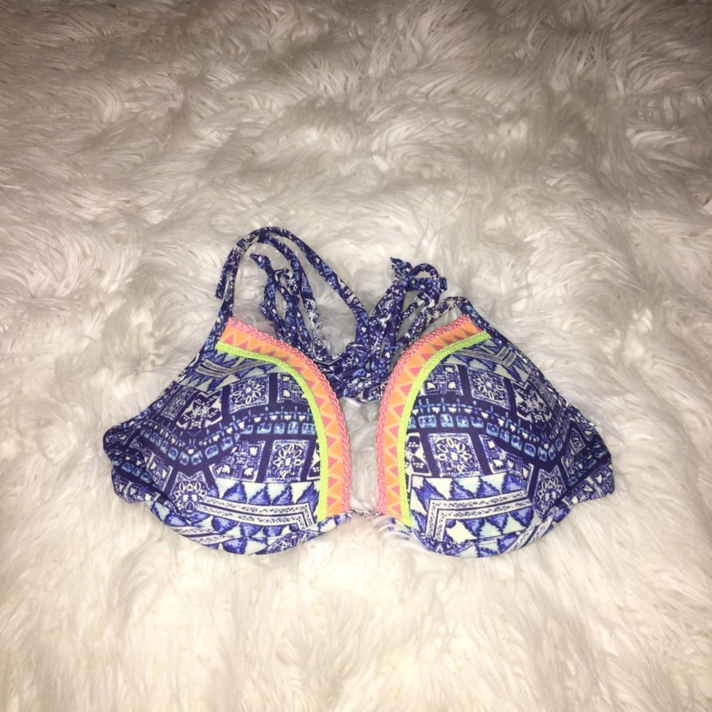 victoria’s secret pink bikini